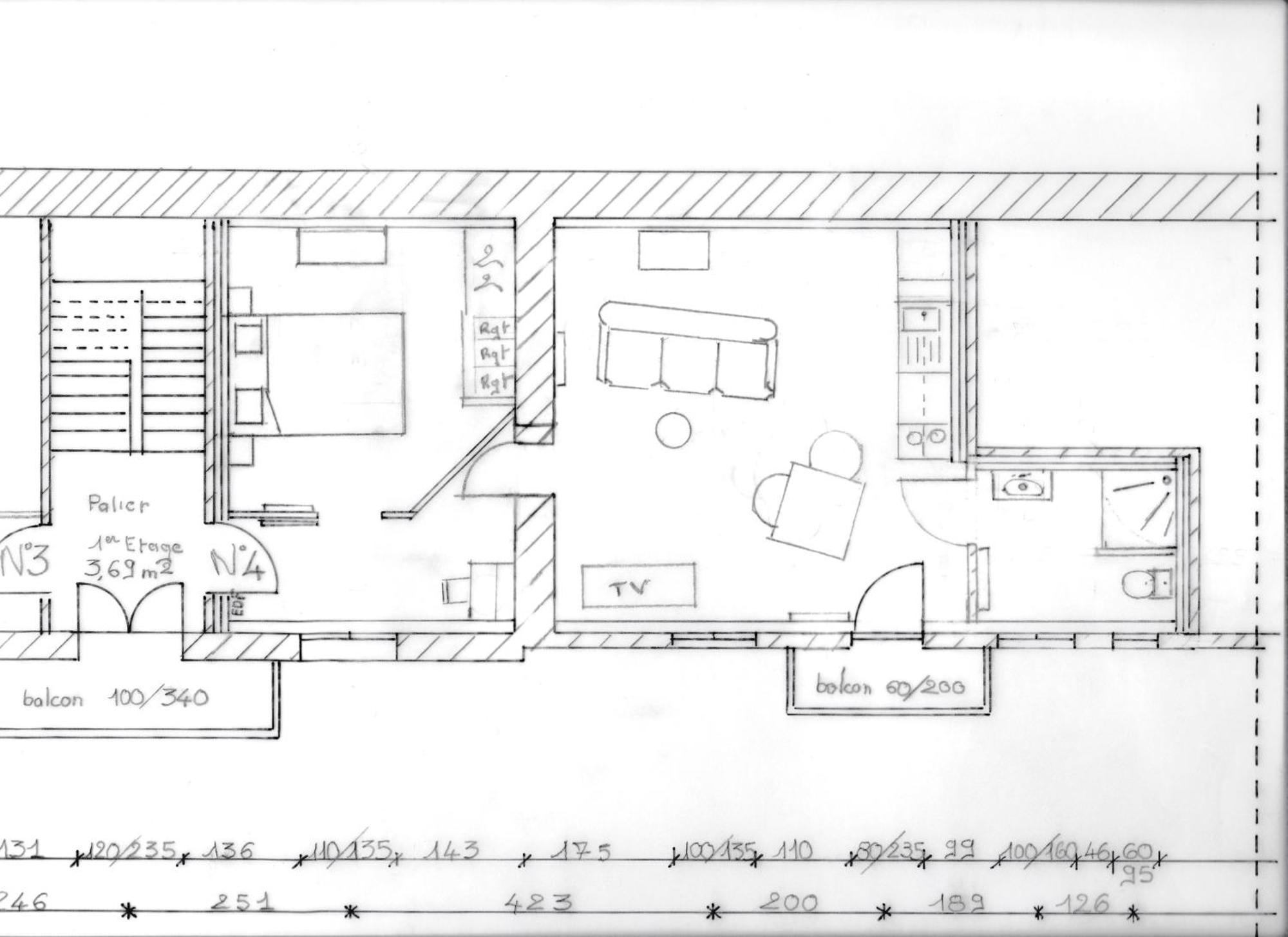 Apartamento Les Cactus Bagnères-de-Bigorre Habitación foto