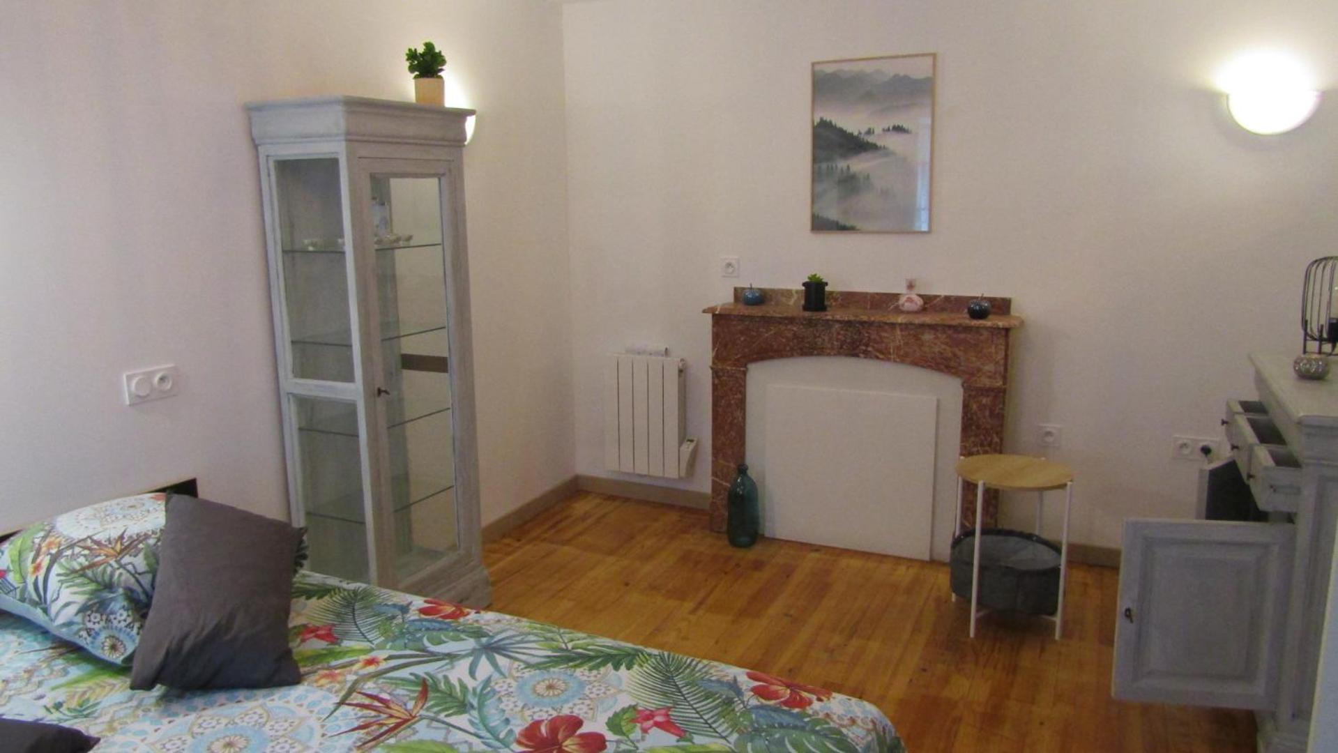Apartamento Les Cactus Bagnères-de-Bigorre Exterior foto
